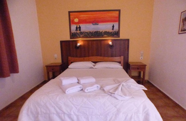 Eleni Apartments