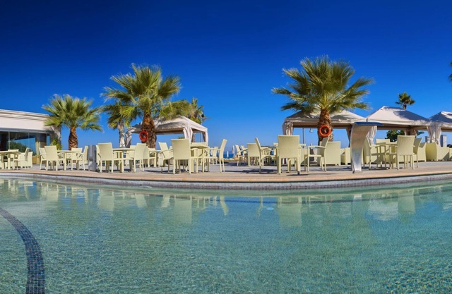 Elinotel Apolamare Hotel