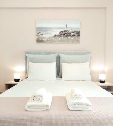 Elizabeth Apartments Himare