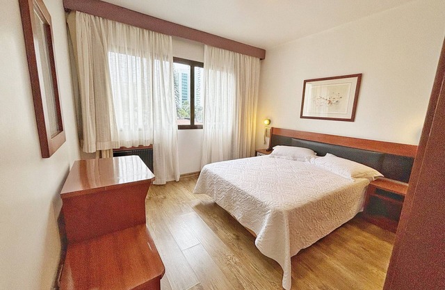 ENB Flat Hotel em SBC p/ 2 pp Espaço e Conforto