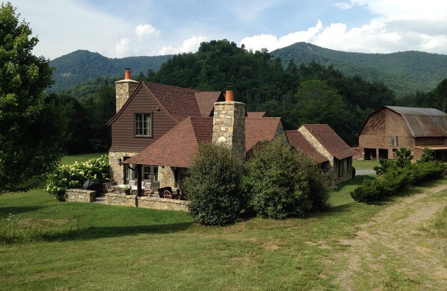 Lujosa casa de montaña-200 acres-Free Range Your Kids!