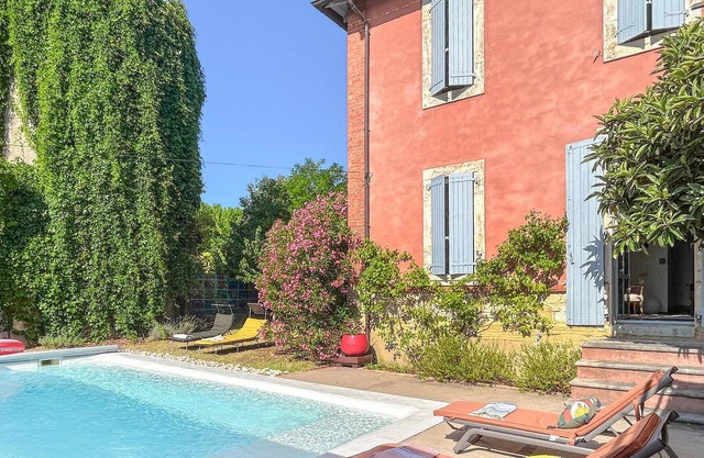 Alojamiento de 4 habitaciones en Cannes-et-Clairan