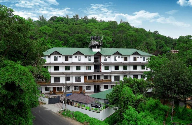Enroute Thekkady