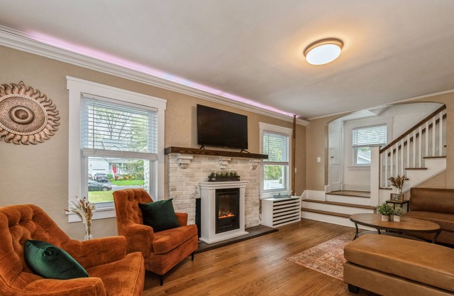 Entire House 7 Minute Drive to Asbury Park Beach!