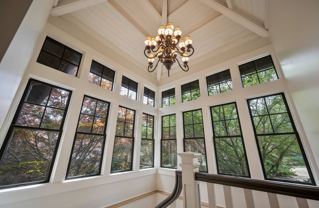Escape at Bright's Creek Reserve: Large 5 BR Home w/ Mountain Views and Private Pool!