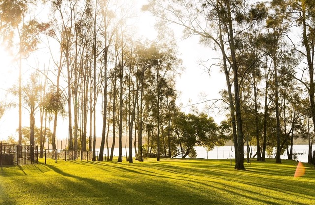 Sit back and relax at Riverside Retreat. Pet friendly.