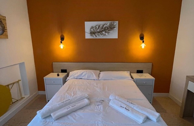 Estudio C. Matrimonial - Balcón - Mini Cocina - Bańo Privado