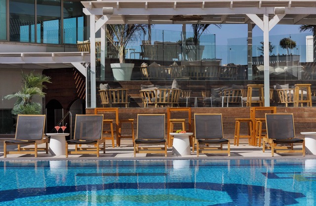 EVE by Adam Hotels