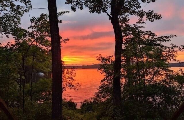 Exclusive private island cabin sleeps 6