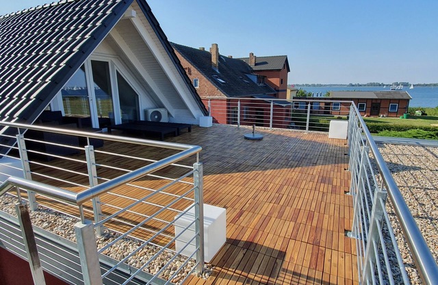 Exclusivo apartamento en la planta superior con gran terraza en la azotea.