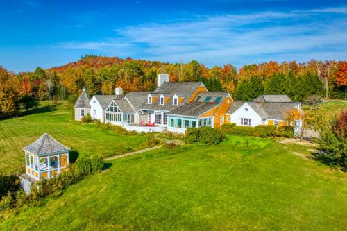 Expansive Retreat on 280 Acres in Lake Placid!