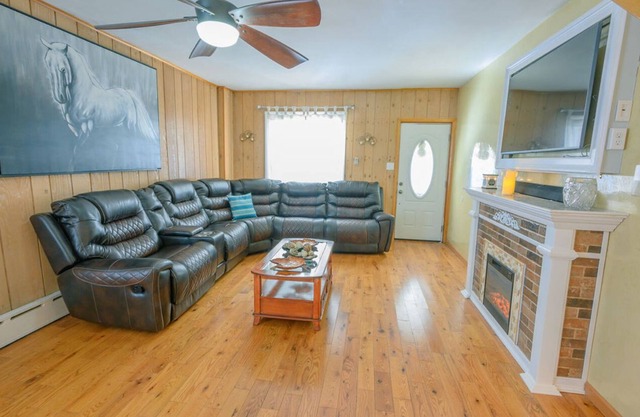 Beautiful Home in Muhlenberg