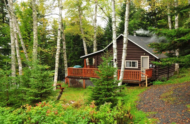 Experiencia Log Cabin Vivir a orillas del lago Rangeley