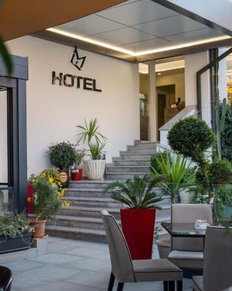 F&M Hotel 2