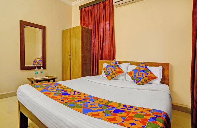 Fabhotel 4 Pillar’S