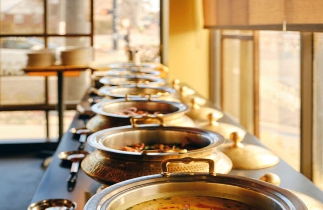 Fabhotel Richa Palace