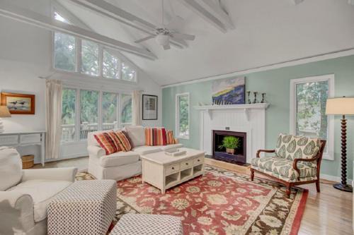 Fairway Oaks 13 by Wild Dunes, with Amenities
