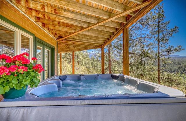 Last-Minute Summer Escape! 10% Discounts for August Only!