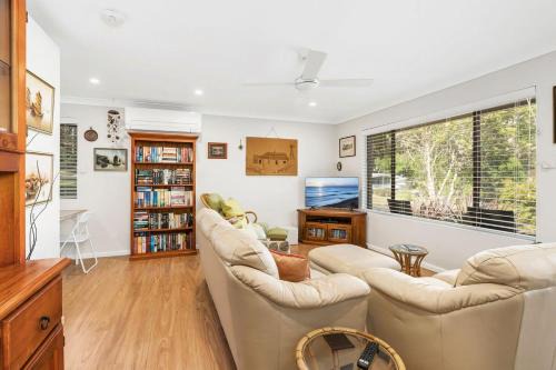 Family Coastal Escape Narrawallee NSW
