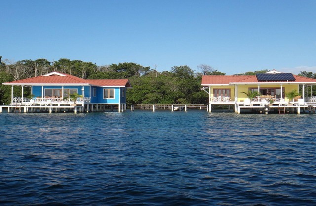 Alojamiento familiar inolvidable de vacaciones en la casa de agua.