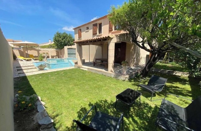 Family house with swimming pool "Villa Aldo" Meublé de tourisme*** (furnished holiday accommodation)