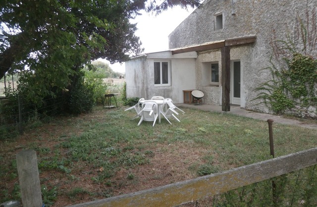 CASA GRANJA MUY SIMPA PESCA Y TRANQUILIDAD