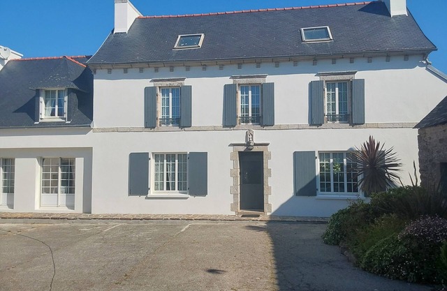 finca con vistas al mar en la bahía de Douarnenez