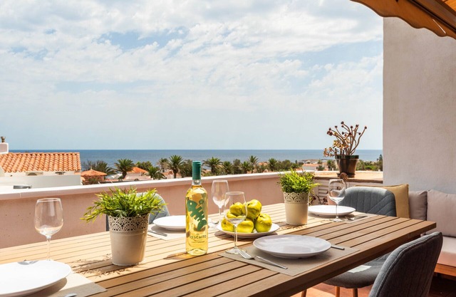 Felicidad Apartment
