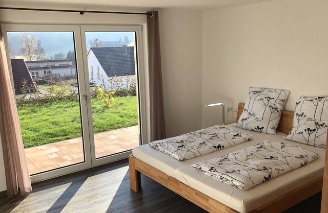 Apartamento Kapellenblick 1, 85 metros cuadrados, dos dormitorios, sala de estar, terraza y wifi