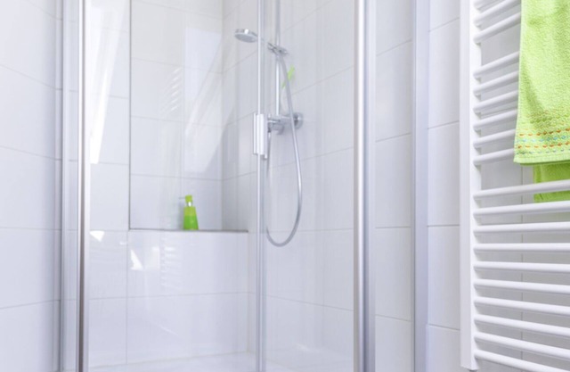 Apartamento con vistas directas al Naab y conexión inalámbrica a internet gratuita.