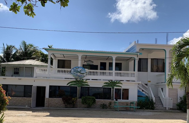 Fernando's Seaside Guest House