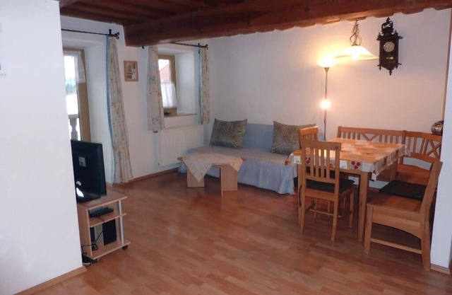 Apartamento con balcón para 2 personas con desayuno posible.