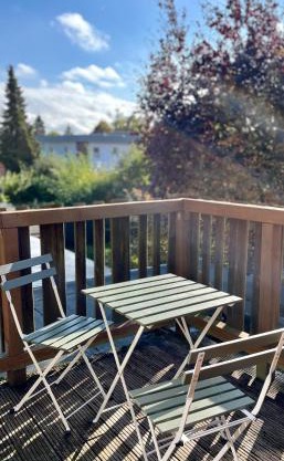 Fewo mit Balkon neben Uni
