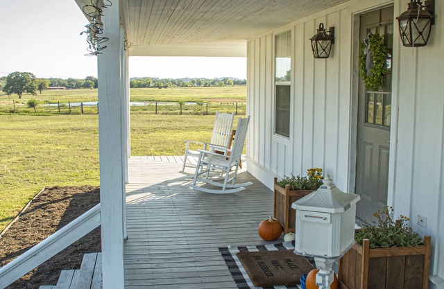 Firefly Farms - Farmhouse