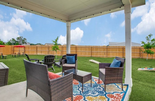 Firepit w/ S'mores near Lackland AFB BMT Graduation, Seaworld, Riverwalk
