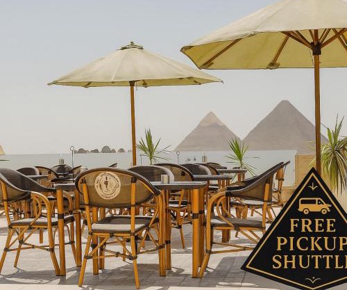 Five Pyramids Peaks View & Free Shuttle