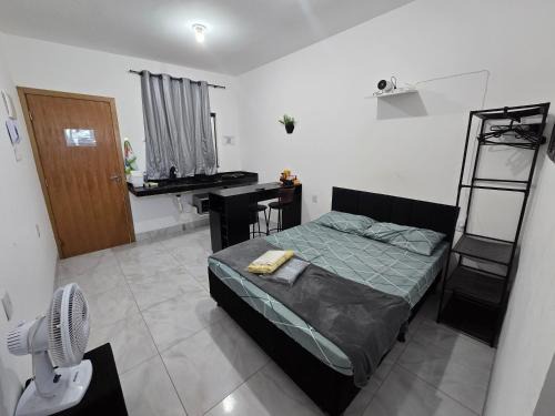 Flat completo a 22 minutos do polo industrial