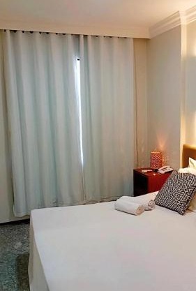 Flat tullip flores 706