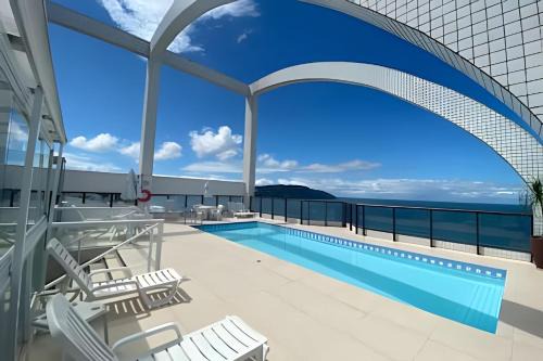 Flat vista mar no Boqueirão! Wi fi/Piscina