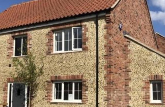 Flint Cottage - una casa encantadora y amigable para perros