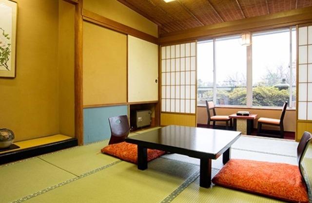 For 3 to 4 people only Aoikan Japanesestyle roo / Kaga Ishikawa