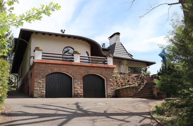 Forsthaus Zerbe / Espenschied, newly renovated with spacious garden
