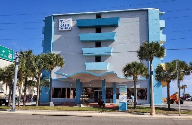 Fountain Beach Resort - Daytona Beach
