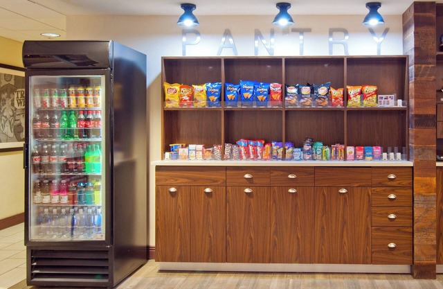 Four Points by Sheraton Nashville Airport