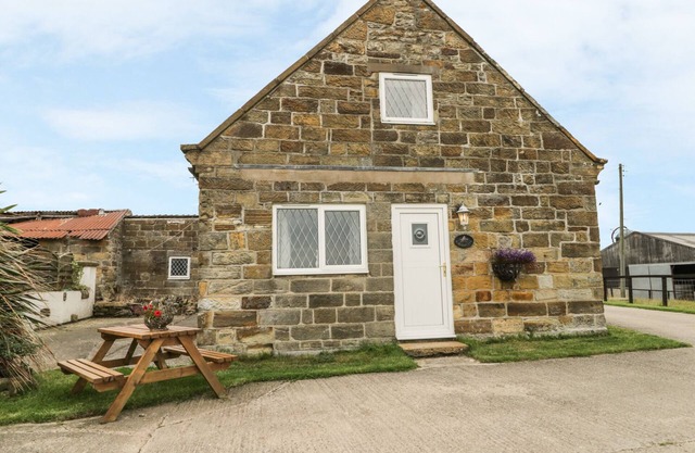 Foxhunter Cottage, HAWSKER