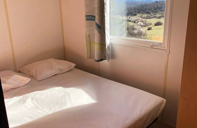 Flower Camping Les Terrasses de Dordogne *** - Mobile Home Chêne Confort 23m² (2 bedrooms - 5 people) - covered terrace 10m2 - Saturday/Saturday 5 people