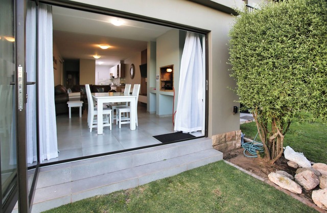 Francolin's Nest, Langebaan, 4-sleeper