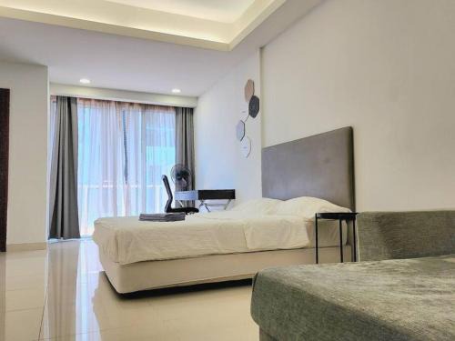Free Parking @ Mont Kiara Service Apartment