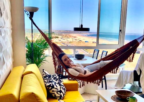 Frente práia 8ºandar-parking grátis-surf&naturismo