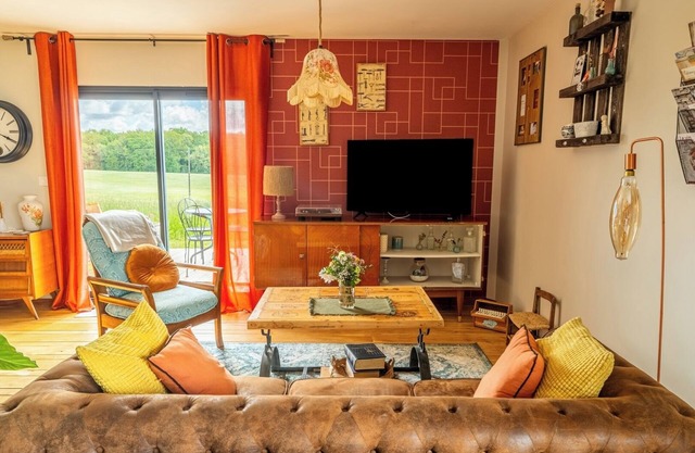 Gîte à la Ferme en Périgord Avec Jacuzzi